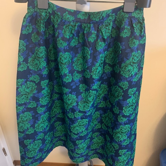 Skirt - Picture 1 of 5